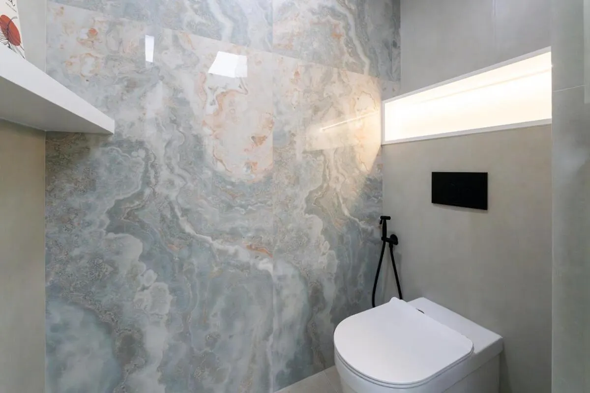 Veluxa - Renovated 1Bhk Next To Golf Apartment Dubai 0*,  United Arab Emirates