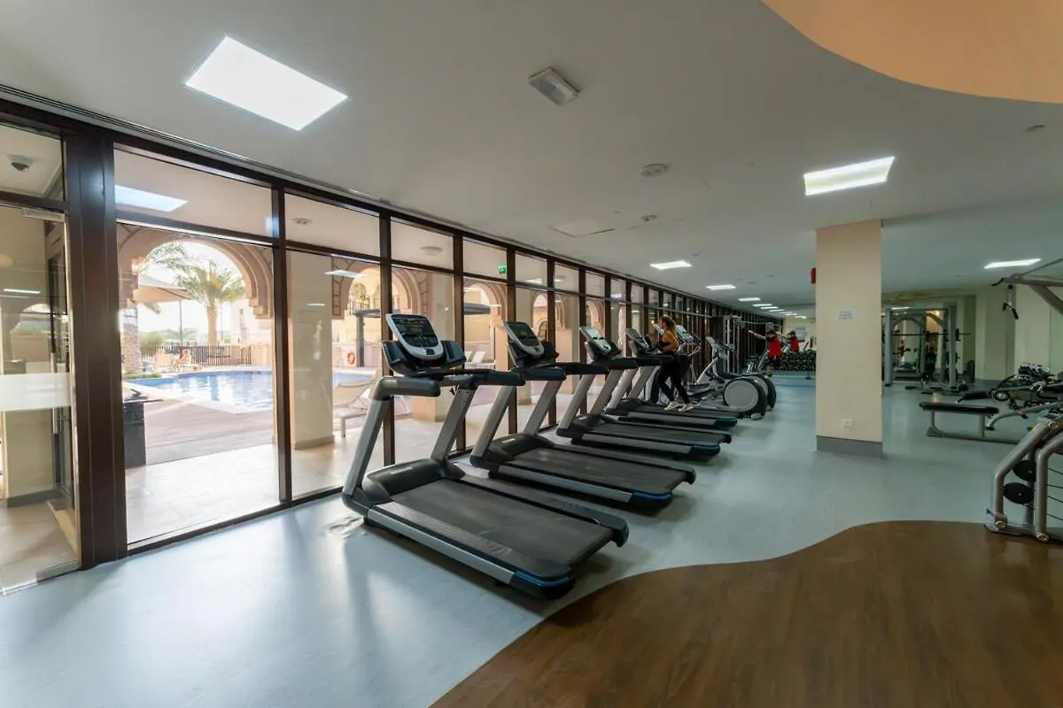 Veluxa - Renovated 1Bhk Next To Golf Apartment Dubai